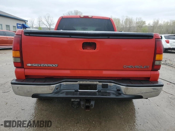 2002 Chevrolet Silverado 1500 LT with VIN 2GCEC19T221425212, listed as a Copart auction lot 52152355 with 230,677 mi miles and Non Repairable. Bid and sale history available at DreamBid. Image 6.
