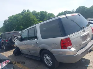 2003 Ford Expedition Special Service z VIN 1FMRU15W43LA75393, wystawiony jako IAAI lot #42218274 z przebiegiem 237 995 mil mil oraz . Historia ofert i sprzedaży dostępna na DreamBid. Obrazek 14.