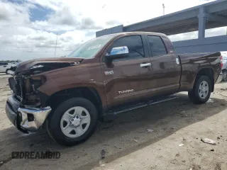 2017 Toyota Tundra 2WD SR5 with VIN 5TFRW5F11HX217532, listed as a Copart auction lot 46910165 with 95,097 mi miles and Salvage Title. Bid and sale history available at carsss.com. Image 1.