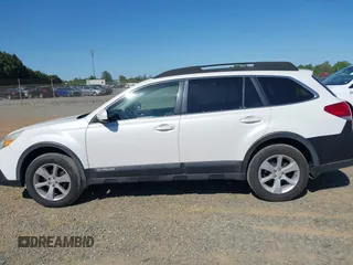 2013 Subaru Outback 2.5i Premium with VIN 4S4BRBCC9D3266732, listed as a IAAI auction lot 42146112 with 236,001 mi miles. Bid and sale history available at carsss.com. Image 14.