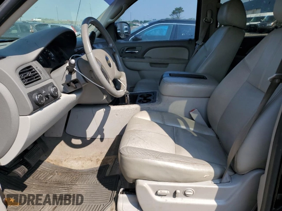 2010 Chevrolet Avalanche LT with VIN 3GNVKFE0XAG187487, listed as a Copart auction lot 65363125 with 118,162 mi miles and Clean title. Bid and sale history available at DreamBid. Image 7.