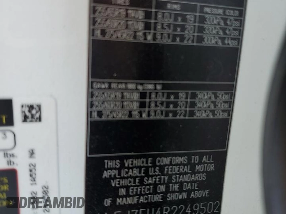 2024 Land Rover Defender S z VIN SALEJ7EU4R2249502, wystawiony jako Copart lot #75354764 z przebiegiem 6 254 mil mil oraz Szkoda całkowita • Salvage title. Historia ofert i sprzedaży dostępna na DreamBid. Obrazek 13.