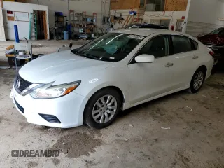 2016 Nissan Altima S with VIN 1N4AL3AP6GN349711, listed as a Copart auction lot 61733525 with 191,453 mi miles and Salvage title. Bid and sale history available at DreamBid. Image 1.