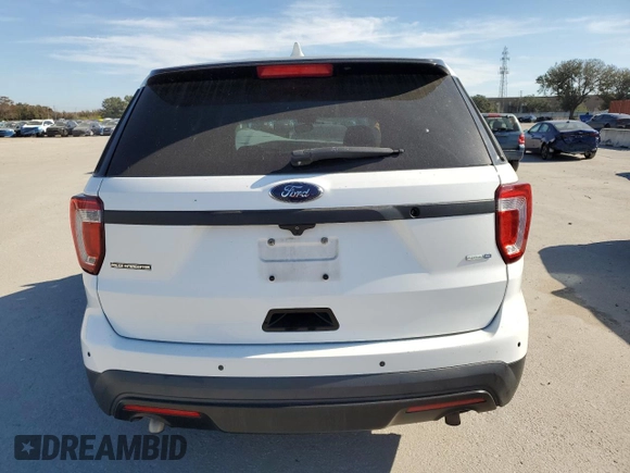 2016 Ford Utility Police Interceptor with VIN 1FM5K8AR0GGA46825, listed as a Copart auction lot 80715134 with 0 mi miles and Non Repairable. Bid and sale history available at carsss.com. Image 6.