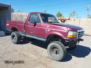 1996 Ford F-150 with VIN 1FTEF14H4TLA40692, listed as a IAAI auction lot 41879207 with 190,355 mi miles. Bid and sale history available at carsss.com. Image 1.