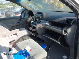 2009 Honda Odyssey LX with VIN 5FNRL38269B052088, listed as a IAAI auction lot 42499465 with Not provided miles and . Bid and sale history available at DreamBid. Image 5.