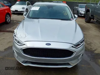 2019 Ford Fusion Titanium with VIN 3FA6P0D91KR187109, listed as a IAAI auction lot 41646320 with 107,125 mi miles. Bid and sale history available at carsss.com. Image 12.