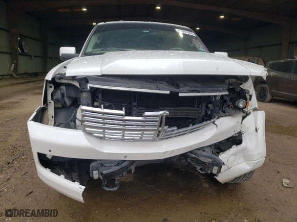 2014 Lincoln Navigator with VIN 5LMJJ2H50EEL08950, listed as a Copart auction lot 83397684 with 161,477 mi miles and Clean Title. Bid and sale history available at carsss.com. Image 5.