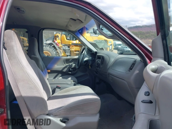 1998 Ford F-150 with VIN 1FTZX18W5WNC39962, listed as a IAAI auction lot 41951328 with 228,438 mi miles and . Bid and sale history available at DreamBid. Image 5.