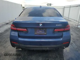 2021 BMW 5 Series 540i with VIN WBA53BJ09MCF41902, listed as a Copart auction lot 42562425 with 71,719 mi miles and Clean Title. Bid and sale history available at DreamBid. Image 6.