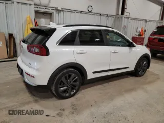 2017 Kia Niro EX with VIN KNDCC3LC2H5081934, listed as a Copart auction lot 50899005 with 142,994 mi miles and Clean Title. Bid and sale history available at carsss.com. Image 3.