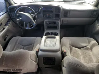 2004 Chevrolet Tahoe LS with VIN 1GNEK13Z34J196281, listed as a Copart auction lot 48482075 with 231,013 mi miles and Salvage Title. Bid and sale history available at carsss.com. Image 8.
