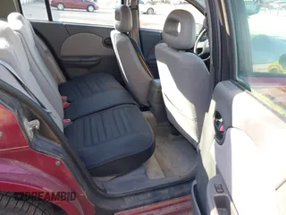 2005 Saturn ION ION 2 z VIN 1G8AJ54F95Z176586, wystawiony jako IAAI lot #41735297 z przebiegiem 95 347 mil mil oraz . Historia ofert i sprzedaży dostępna na DreamBid. Obrazek 8.