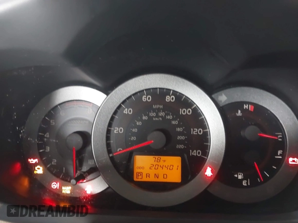 2010 Toyota RAV4 with VIN JTMZF4DV9AD028103, listed as a IAAI auction lot 42404522 with 204,401 mi miles and . Bid and sale history available at DreamBid. Image 7.