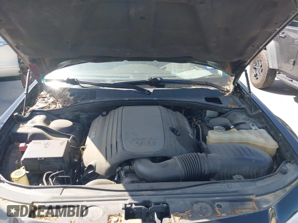2013 Chrysler 300 with VIN 2C3CCAET5DH650221, listed as a IAAI auction lot 42071848 with 1 mi miles. Bid and sale history available at carsss.com. Image 10.