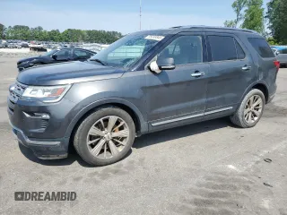 2019 Ford Explorer Limited z VIN 1FM5K7F82KGA10797, wystawiony jako Copart lot #55030845 z przebiegiem 157 722 mil mil oraz Czysty tytuł • Clean title. Historia ofert i sprzedaży dostępna na DreamBid. Obrazek 1.