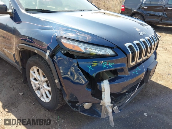 2018 Jeep Cherokee Latitude Tech Connect with VIN 1C4PJMCB8JD523387, listed as a IAAI auction lot 42022995 with 35,184 mi miles and . Bid and sale history available at DreamBid. Image 17.