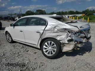 2016 Buick LaCrosse with VIN 1G4GA5G33GF163124, listed as a Copart auction lot 57841645 with 60,682 mi miles and Salvage title. Bid and sale history available at DreamBid. Image 2.