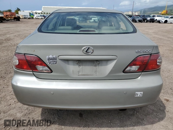 2002 Lexus ES 300 z VIN JTHBF30G220082255, wystawiony jako Copart lot #47272915 z przebiegiem 71 851 mil mil oraz Szkoda całkowita • Salvage title. Historia ofert i sprzedaży dostępna na DreamBid. Obrazek 6.
