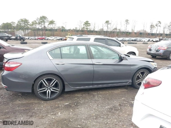 2017 Honda Accord Sedan Sport with VIN 1HGCR2F50HA043763, listed as a IAAI auction lot 42035724 with 76,143 mi miles. Bid and sale history available at carsss.com. Image 13.