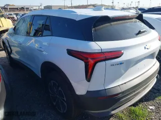 2024 Chevrolet Blazer EV eAWD LT with VIN 3GNKDBRJ0RS231028, listed as a IAAI auction lot 41461306 with 1 mi miles. Bid and sale history available at carsss.com. Image 3.