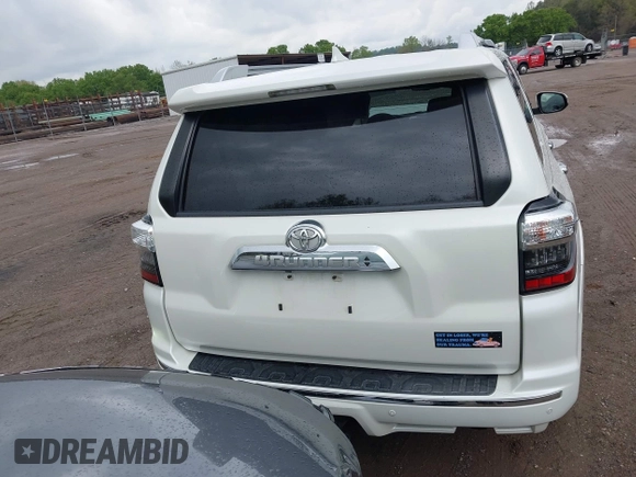 2018 Toyota 4Runner SR5 with VIN JTEBU5JR6J5556143, listed as a IAAI auction lot 42012478 with 87,394 mi miles and . Bid and sale history available at carsss.com. Image 16.