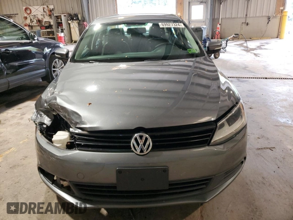 2012 Volkswagen Jetta SE with VIN 3VWDX7AJ1CM344402, listed as a Copart auction lot 69927324 with 173,569 mi miles and Salvage title. Bid and sale history available at DreamBid. Image 5.