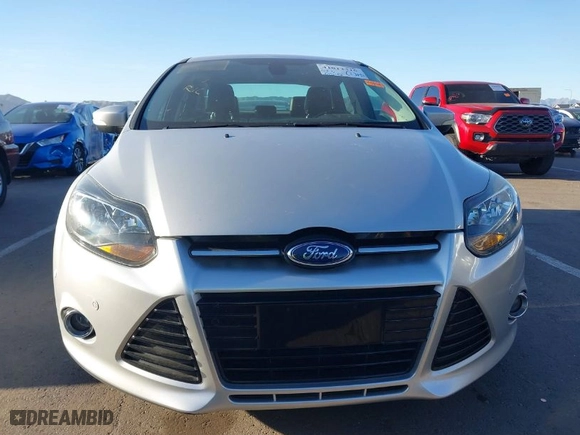 2012 Ford Focus Titanium with VIN 1FAHP3J29CL262348, listed as a IAAI auction lot 41812310 with 81,645 mi miles. Bid and sale history available at carsss.com. Image 12.