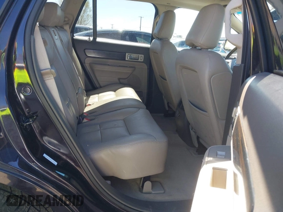 2007 Lincoln MKX with VIN 2LMDU88C47BJ35221, listed as a IAAI auction lot 41974785 with 160,257 mi miles. Bid and sale history available at carsss.com. Image 8.