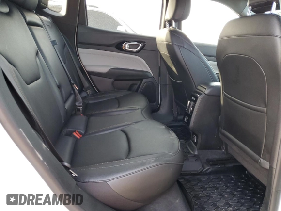 2024 Jeep Compass Limited z VIN 3C4NJDCN4RT139842, wystawiony jako Copart lot #51606655 z przebiegiem 13 455 mil mil oraz Czysty tytuł • Clean title. Historia ofert i sprzedaży dostępna na DreamBid. Obrazek 11.