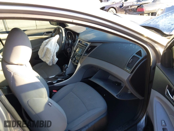 2014 Hyundai Sonata GLS with VIN 5NPEB4AC1EH893404, listed as a IAAI auction lot 41354215 with 125,952 mi miles and . Bid and sale history available at DreamBid. Image 5.