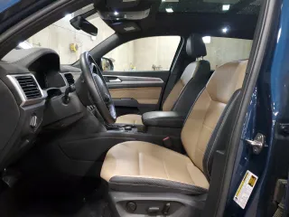 2022 Volkswagen Atlas SE z VIN 1V2KE2CA1NC216227, wystawiony jako Copart lot #60207605 z przebiegiem 36 385 mil mil oraz Szkoda całkowita • Salvage title. Historia ofert i sprzedaży dostępna na DreamBid. Obrazek 7.