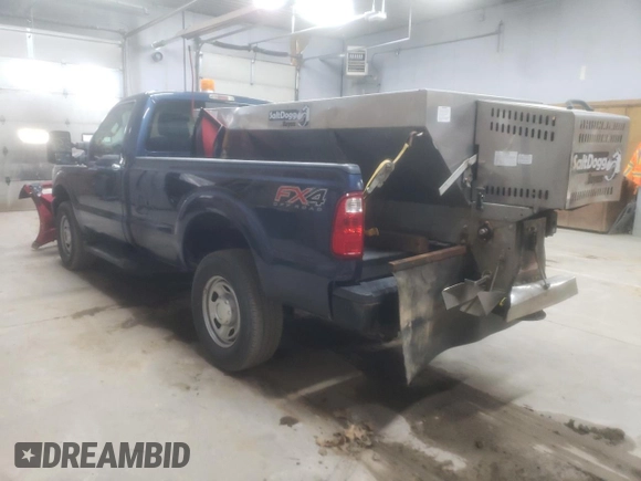2016 Ford F-350 XL with VIN 1FTBF3B64GEC46198, listed as a Copart auction lot 63781795 with 15,548 mi miles and Clean title. Bid and sale history available at DreamBid. Image 2.