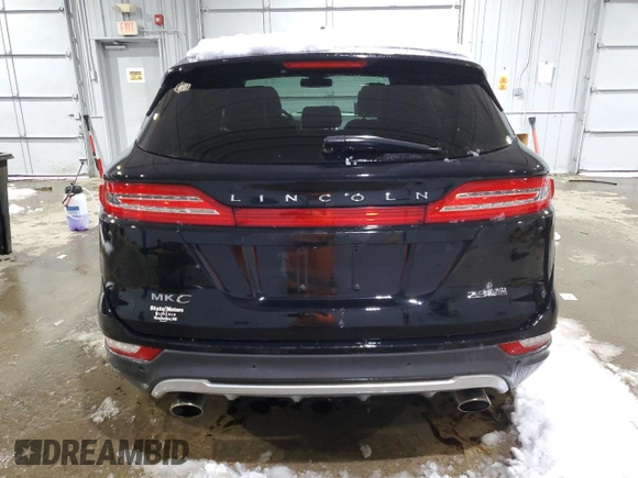 2016 Lincoln MKC Reserve with VIN 5LMTJ3DH9GUJ04915, listed as a Copart auction lot 84055804 with 102,685 mi miles and Salvage Title. Bid and sale history available at DreamBid. Image 6.