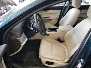 2017 Jaguar XF 35t Prestige with VIN SAJBK4BV3HCY27327, listed as a Copart auction lot 67068264 with 54,087 mi miles and Salvage Title. Bid and sale history available at carsss.com. Image 7.