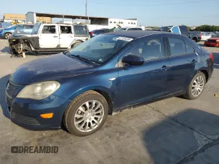 2010 Suzuki Kizashi SE with VIN JS2RE9A31A6100943, listed as a Copart auction lot 67136384 with 160,989 mi miles and Clean Title. Bid and sale history available at DreamBid. Image 1.