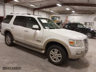 2007 Ford Explorer Eddie Bauer with VIN 1FMEU74E97UB72339, listed as a IAAI auction lot 41790838 with 287,609 mi miles. Bid and sale history available at carsss.com. Image 1.