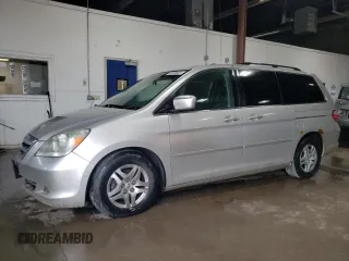 2005 Honda Odyssey EX-L with VIN 5FNRL38685B049352, listed as a Copart auction lot 65548535 with 241,008 mi miles and Clean title. Bid and sale history available at DreamBid. Image 1.