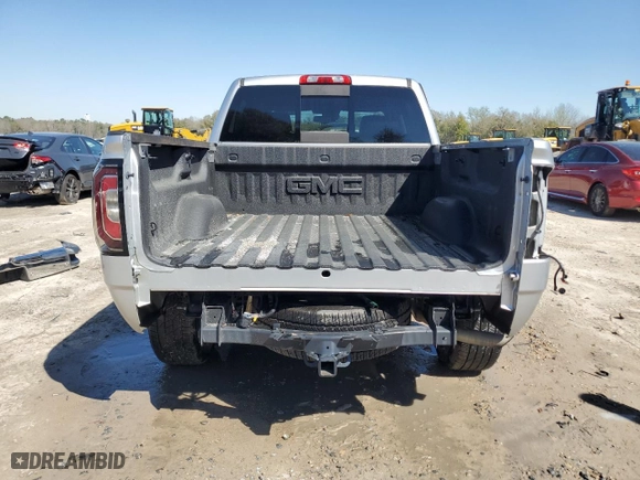 2018 GMC Sierra 1500 SLT with VIN 3GTU2NEC5JG559388, listed as a Copart auction lot 47975415 with 38,697 mi miles and Salvage Title. Bid and sale history available at carsss.com. Image 6.