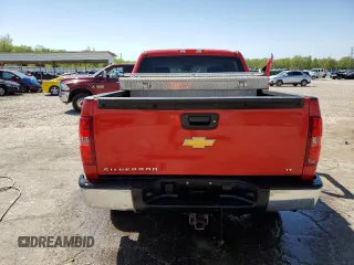 2013 Chevrolet Silverado 1500 LT with VIN 3GCPKSE72DG370233, listed as a Copart auction lot 52311775 with 107,296 mi miles and Salvage Title. Bid and sale history available at DreamBid. Image 6.