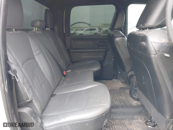 2022 Ram 2500 Tradesman with VIN 3C6UR5HJ4NG354406, listed as a IAAI auction lot 41979979 with 79,649 mi miles. Bid and sale history available at carsss.com. Image 8.