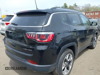 2019 Jeep Compass High Altitude z VIN 3C4NJDCB2KT594314, wystawiony jako IAAI lot #42010098 z przebiegiem 51 622 mil mil oraz . Historia ofert i sprzedaży dostępna na DreamBid. Obrazek 4.