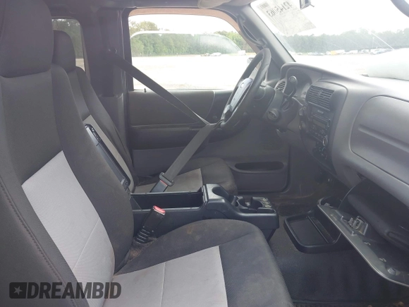 2009 Ford Ranger XLT with VIN 1FTZR45E69PA51323, listed as a IAAI auction lot 42145063 with 190,131 mi miles. Bid and sale history available at carsss.com. Image 5.