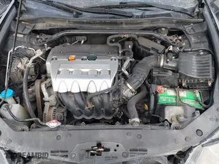 2009 Acura TSX with VIN JH4CU26669C019140, listed as a IAAI auction lot 41633824 with 174,997 mi miles. Bid and sale history available at carsss.com. Image 10.