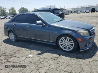2008 Mercedes-Benz C 300 Sport z VIN WDDGF54XX8R031660, wystawiony jako Copart lot #55418445 z przebiegiem 170 012 mil mil oraz Czysty tytuł • Clean title. Historia ofert i sprzedaży dostępna na DreamBid. Obrazek 4.