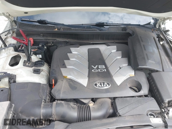 2015 Kia K900 Luxury with VIN KNALW4D44F6018536, listed as a IAAI auction lot 41795388 with 83,188 mi miles. Bid and sale history available at carsss.com. Image 10.