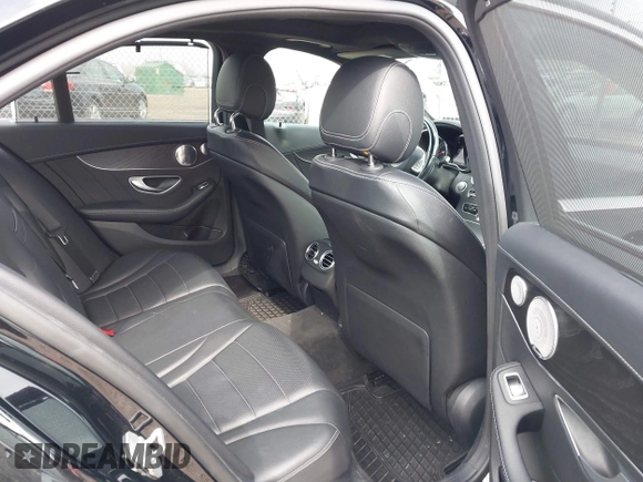 2015 Mercedes-Benz C-Class C 400 with VIN 55SWF6GB5FU029229, listed as a IAAI auction lot 41914780 with 106,038 mi miles. Bid and sale history available at carsss.com. Image 8.