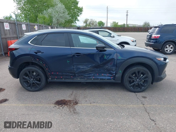 2024 Mazda CX-30 S Select Sport with VIN 3MVDMBBM3RM655084, listed as a IAAI auction lot 42213293 with 27,187 mi miles and . Bid and sale history available at carsss.com. Image 13.