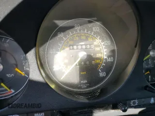 1984 Mercedes-Benz 380 with VIN WDBBA45A1EA014813, listed as a Copart auction lot 75331594 with 189,833 mi miles and Salvage Title. Bid and sale history available at carsss.com. Image 9.