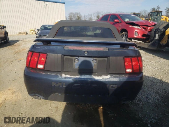 2002 Ford Mustang Deluxe с VIN 1FAFP44432F111089, выставлен на аукционе Copart как лот 44249385 с пробегом Не указан миль и Списание • Salvage title. История ставок и продаж доступна на DreamBid. Изображение 6.